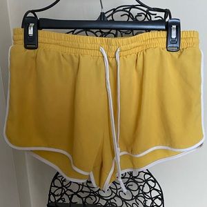 Forever 21 Junior’s Shorts Size Medium